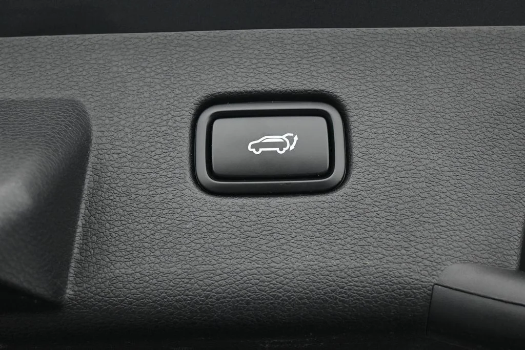 Used 2023 Gravity Gray Kia X-Pro Prestige image 41