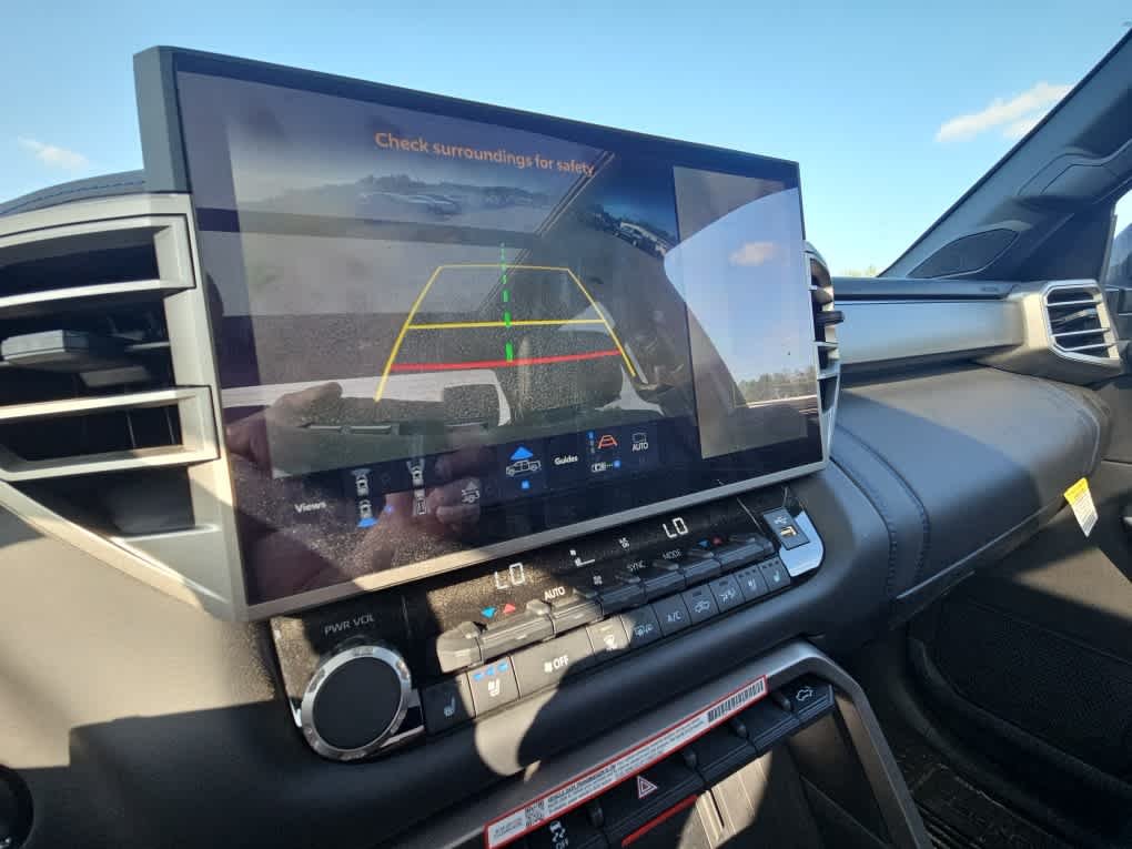 2026 Toyota Tundra Platinum - Photo 7