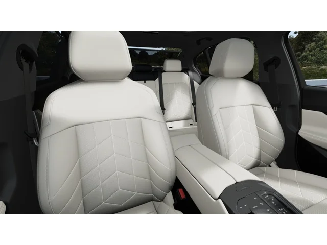 2027 BMW 5 Series 550e - Photo 11