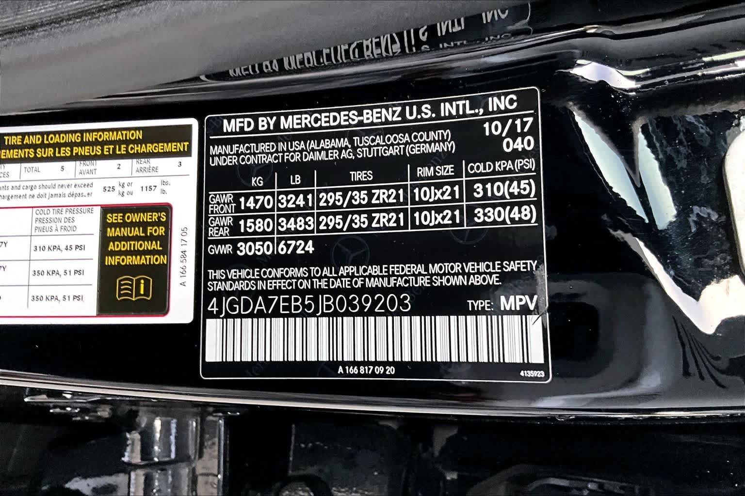 Used 2018 Black Mercedes-Benz AMG® GLE 63 image 36