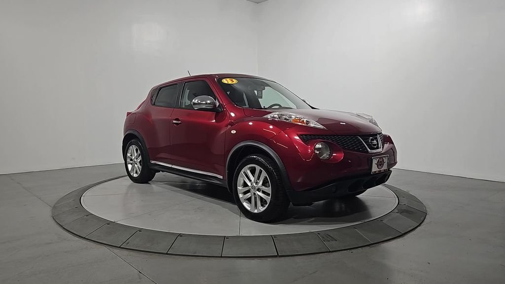 Used 2013 Red Nissan SL image 8