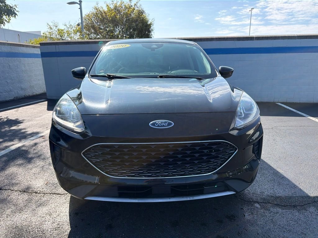 Used 2020 Black Metallic Ford SE image 8