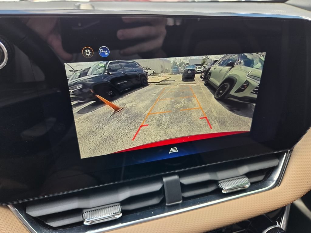 Used 2025 Radiant Red Tintcoat Chevrolet ACTIV image 34