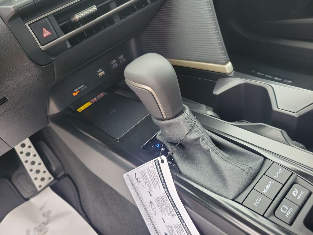 Used 2026  Toyota SE image 34