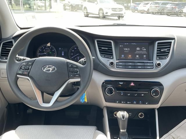 Used 2018 Silver Hyundai SEL image 13