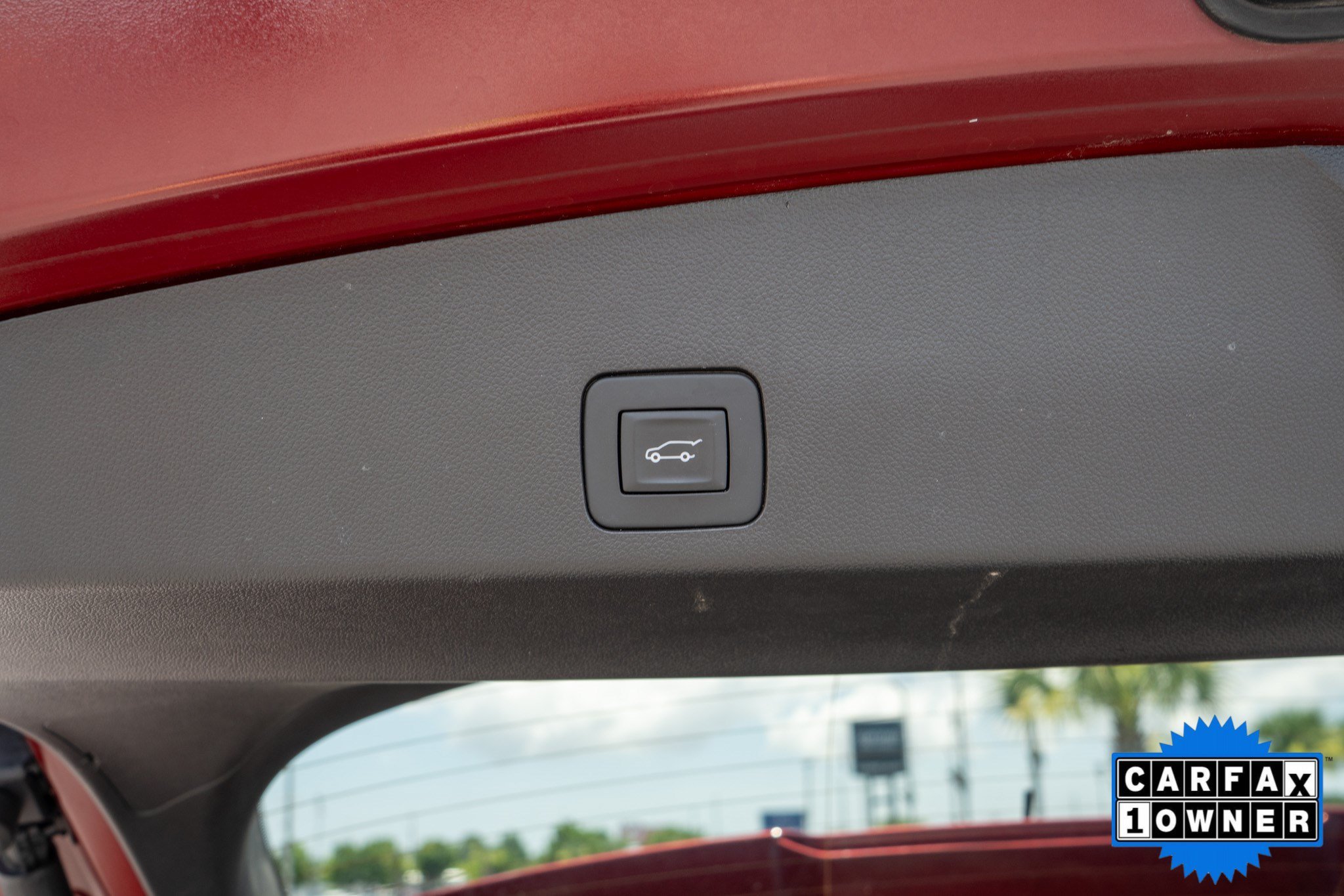 Used 2025 Cinnabar Metallic Buick Sport Touring image 32