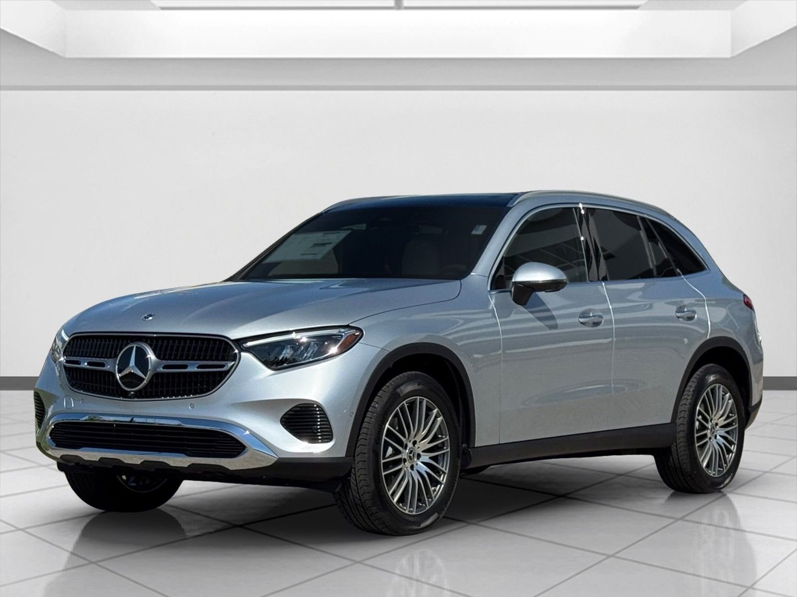 New 2026 Cirrus Silver Metallic Mercedes-Benz GLC 300 image 6