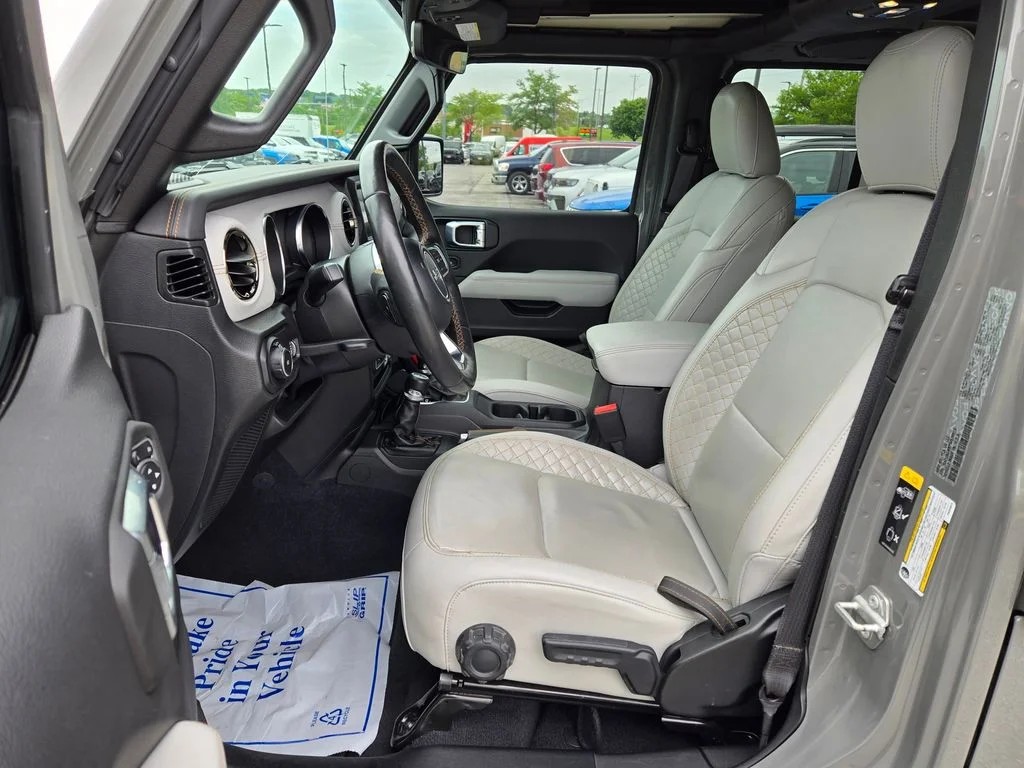 Certified Used 2023 Gray Jeep Altitude image 16