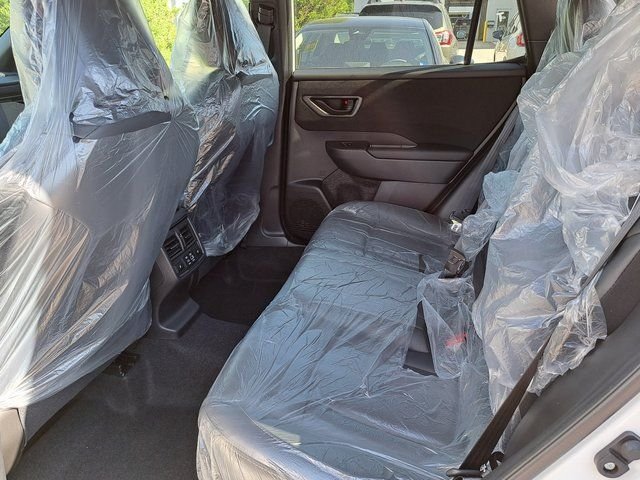 New 2026 CRYSTAL WHITE PEARL Subaru Limited image 13