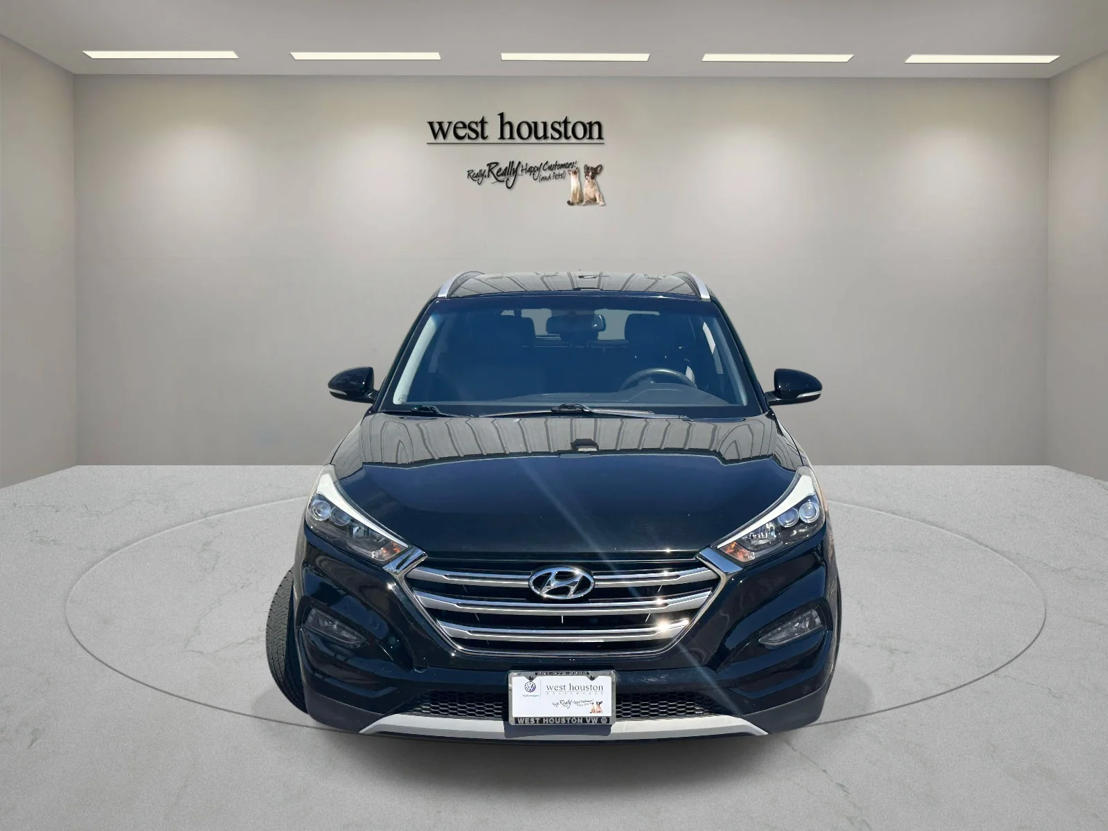 Used 2018 Black Noir Pearl Hyundai Limited image 2
