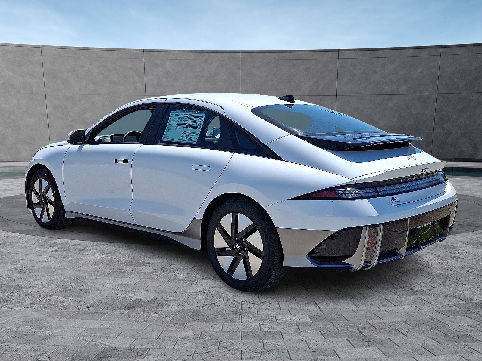 2025 Hyundai IONIQ 6 SE - Photo 6