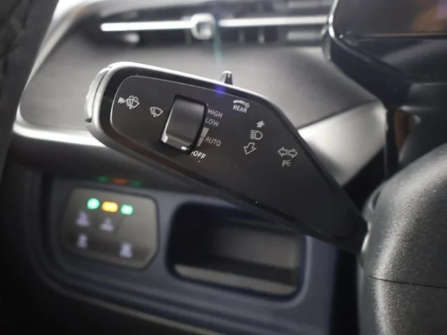 New 2025 Deep Black Pearl Volkswagen Pro S image 24