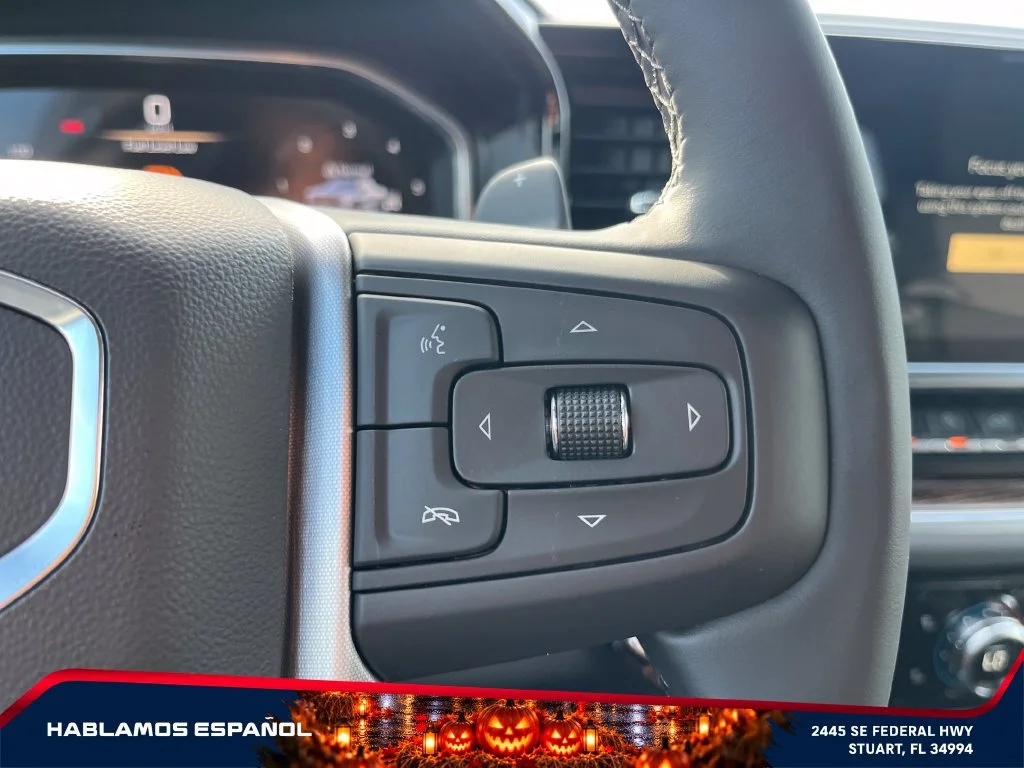 New 2026 Sterling Metallic GMC Elevation image 26
