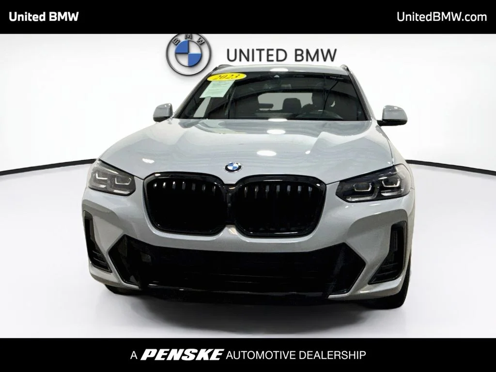 Used 2023 Brooklyn Grey Metallic BMW xDrive30i image 2