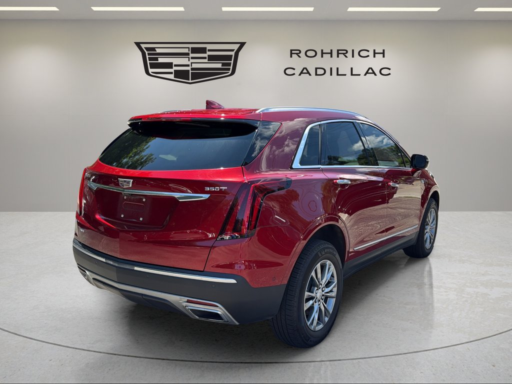 Used 2022 INFRARED TINTCOAT Cadillac AWD Premium Luxury image 5