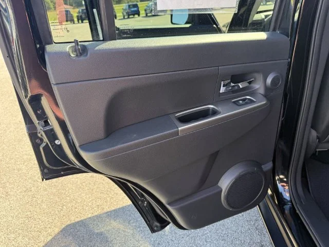 Used 2011 Black Jeep Limited image 29