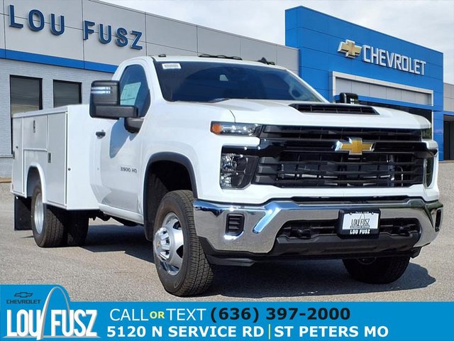 2025 Chevrolet Silverado 3500 HD Chassis Cab Work Truck