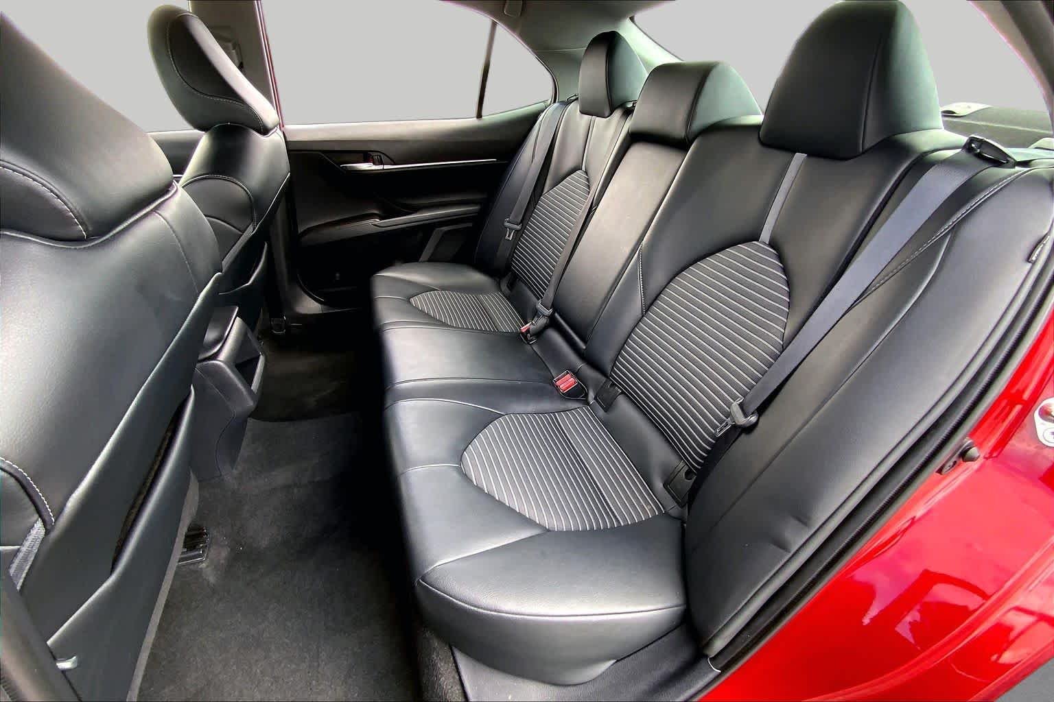 Used 2022 Supersonic Red Toyota SE image 20