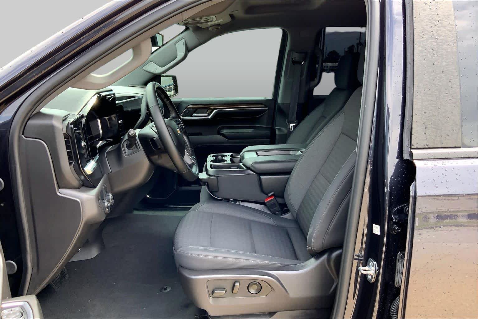 Used 2024 Dark Ash Metallic Chevrolet LT image 8