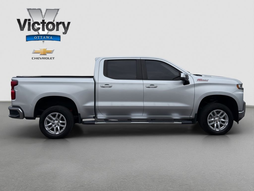 Used 2020 Silver Chevrolet LT image 7