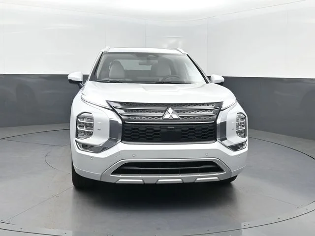 New 2025 White Mitsubishi SEL S-AWC image 40