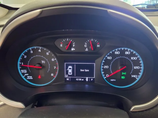 Used 2023 Red Chevrolet LT image 27