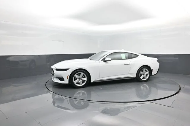 New 2026 Oxford White Ford EcoBoost® Fastback image 4