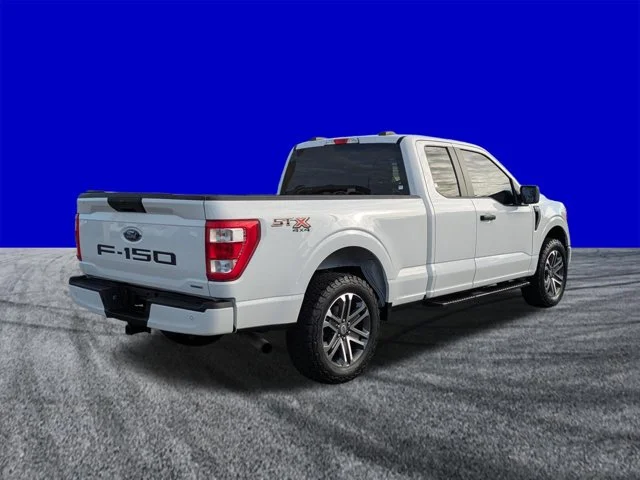 Certified Used 2021 Oxford White Ford XL image 4