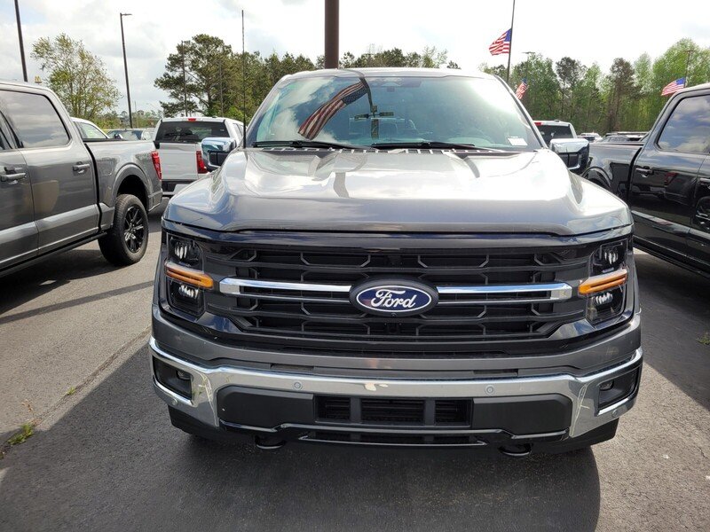 2025 Ford F-150 XLT - Photo 24