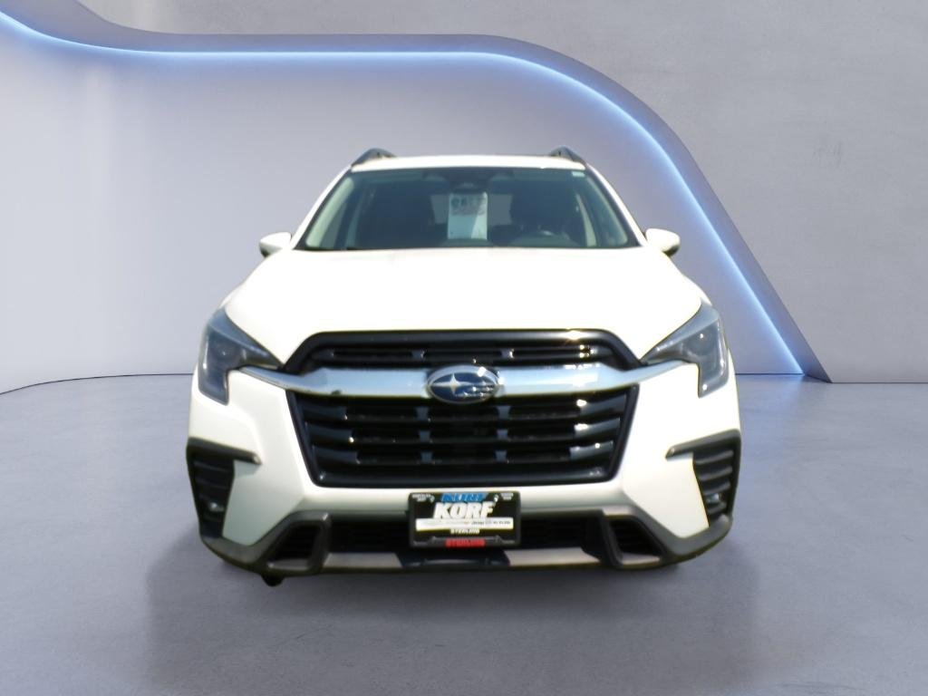 Used 2023 Crystal White Pearl Subaru Limited image 1