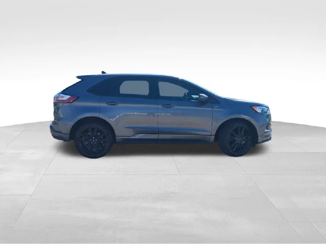 Used 2024 Gray Ford ST Line image 11