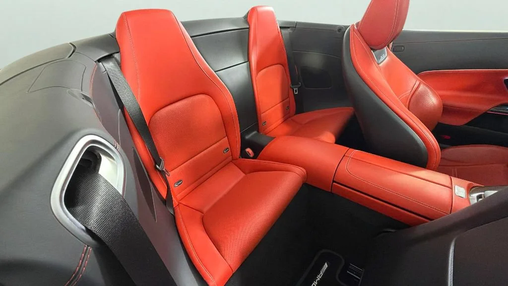 Used 2022 Gray Mercedes-Benz 4MATIC® image 35