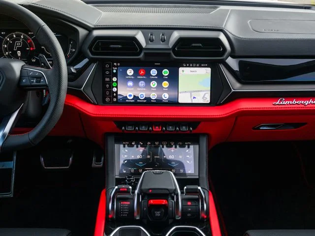 Used 2025  Lamborghini SE image 20