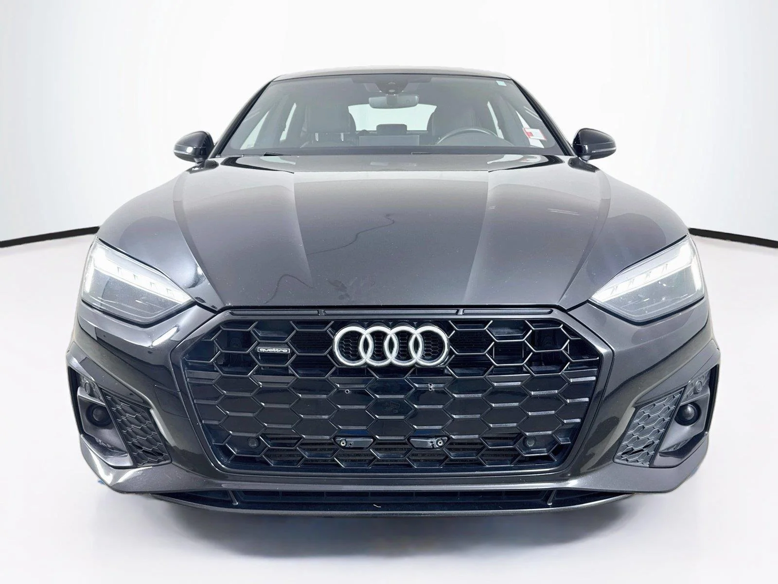 Used 2025 Mythos Black Metallic Audi S line Premium image 4