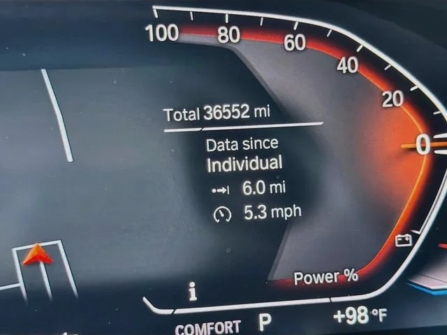 Used 2022 Arctic Grey Metallic BMW sDrive40i image 42