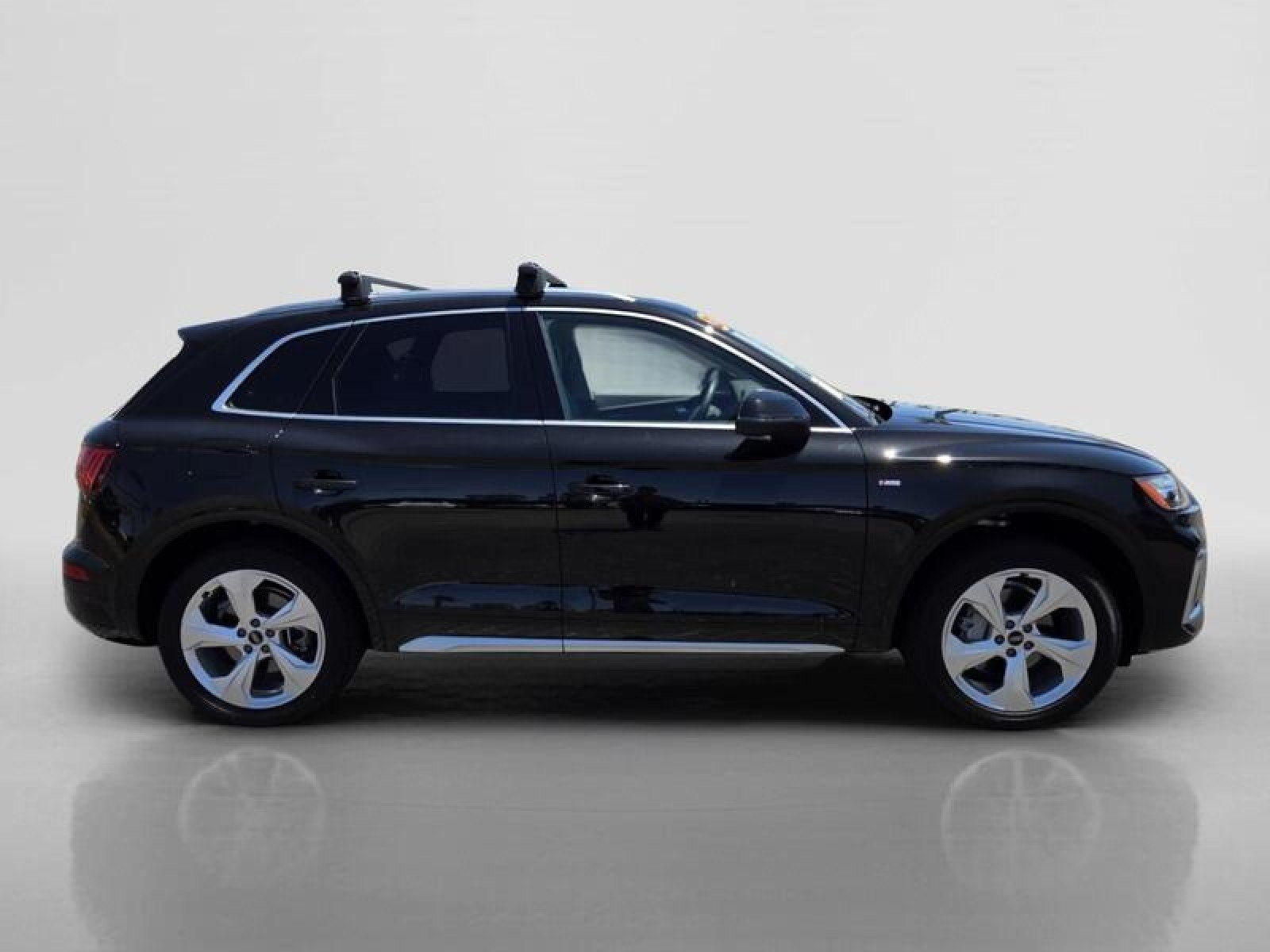 2025 Audi Q5 Premium Plus - Photo 6