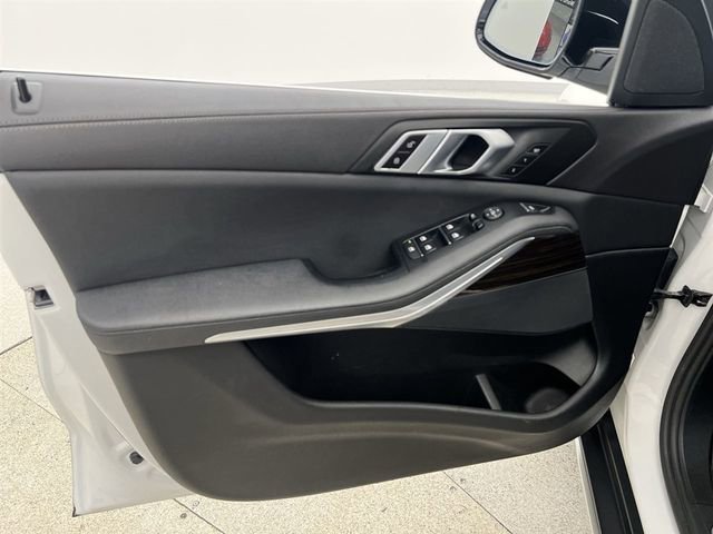 2021 BMW X5 40i - Photo 21