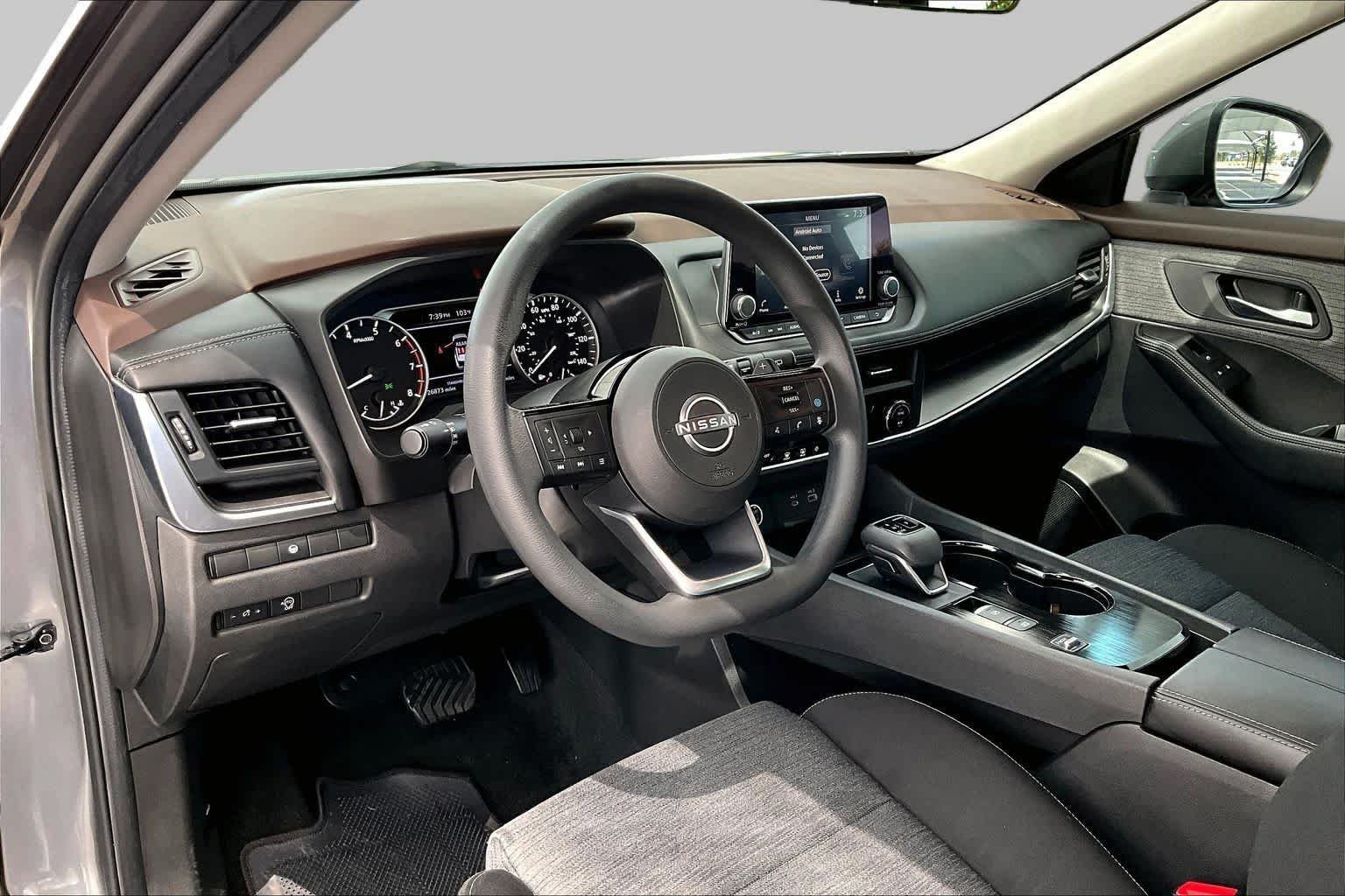 Used 2023 Gun Metallic Nissan SV image 18