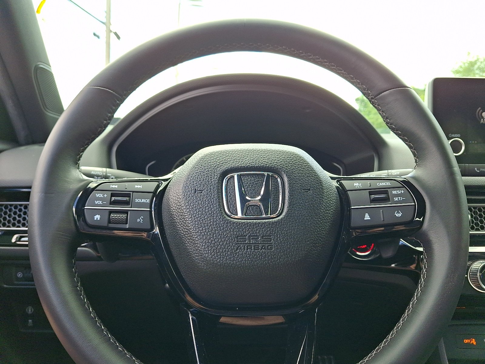 Certified Used 2023 Platinum White Pearl Honda SPORT image 17