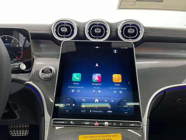 New 2027 White Mercedes-Benz GLC 300 image 4