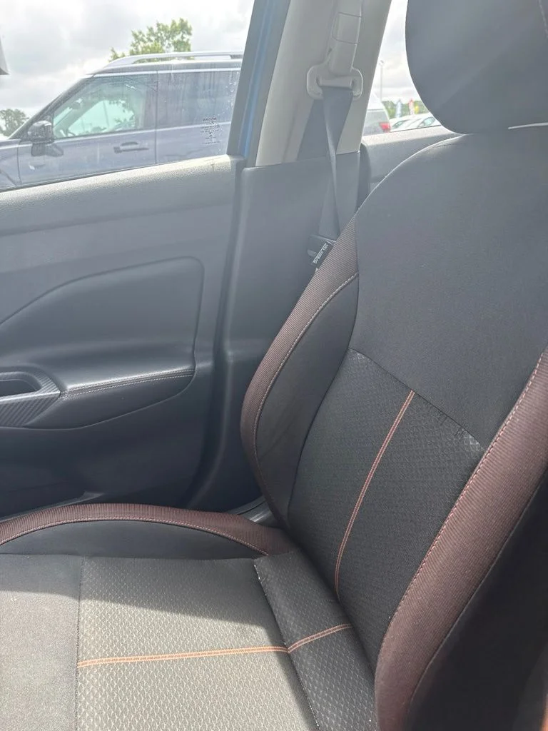 Used 2022 Blue Nissan 1.6 SR image 4