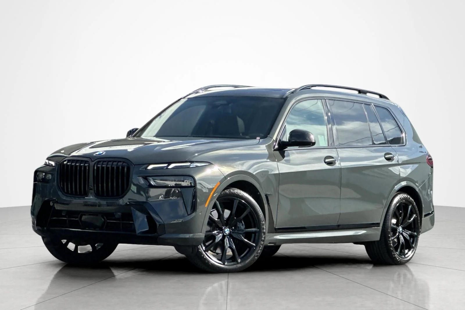 2024 BMW X7 xDrive40i's photo