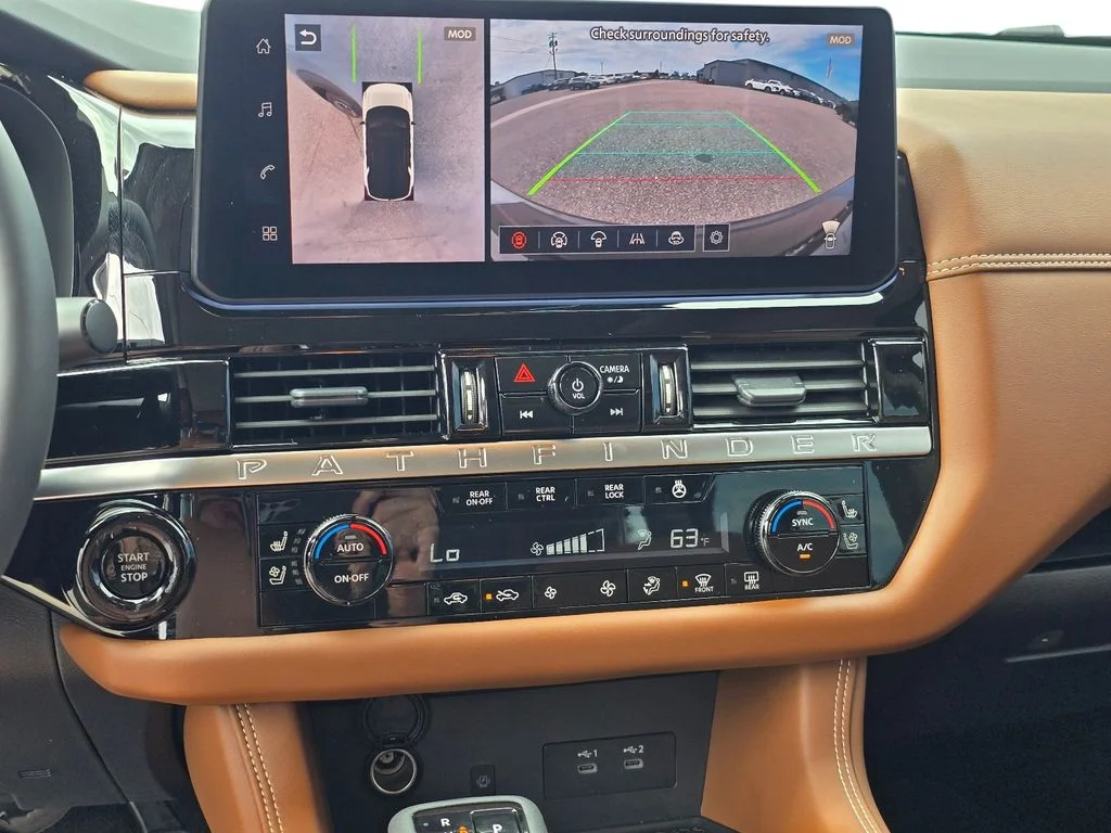 Used 2026 Gray Nissan Platinum image 21