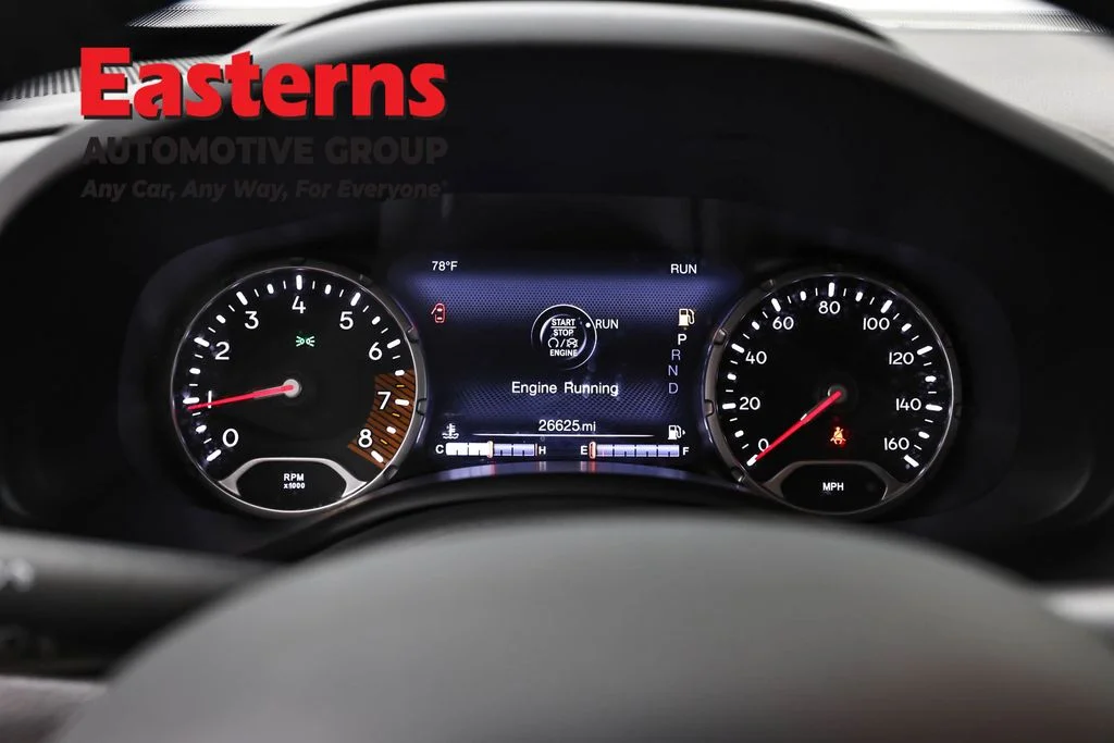Used 2023 White Jeep Limited image 18
