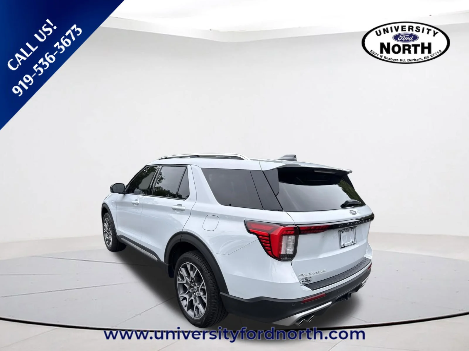 Used 2025 Space White Metallic Ford Platinum image 5