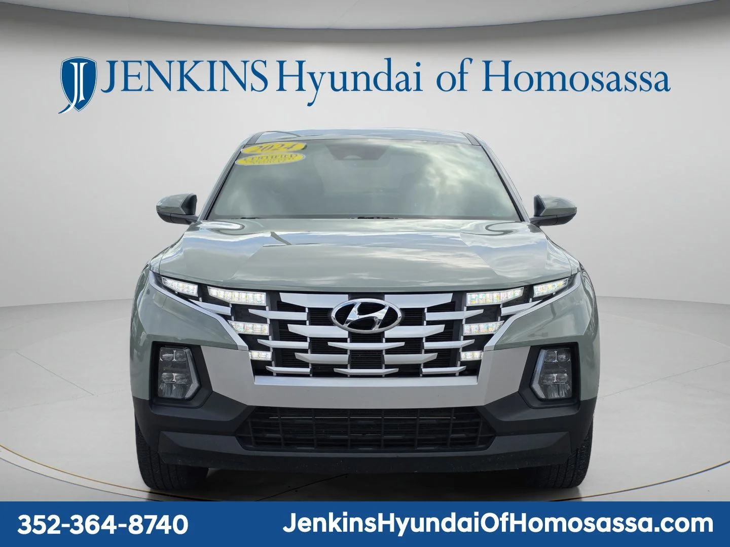 Used 2024 Green Hyundai SE image 12