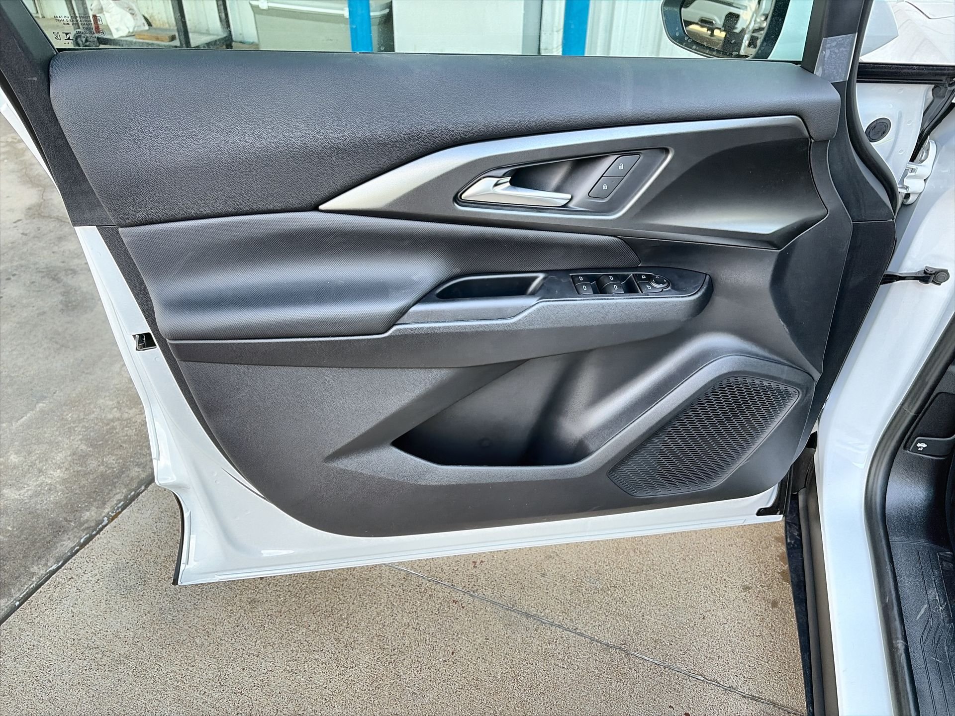 2026 Chevrolet Equinox EV 1LT - Photo 59
