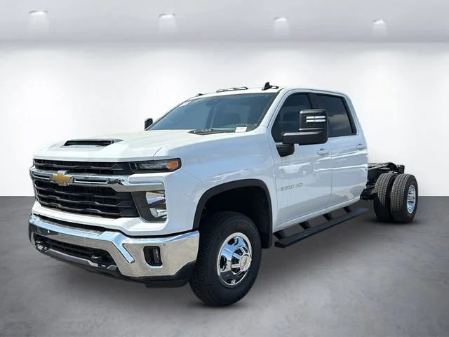2026 Chevrolet Silverado 3500 Chassis Cab