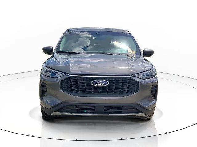 Used 2023 Gray Ford Active image 2