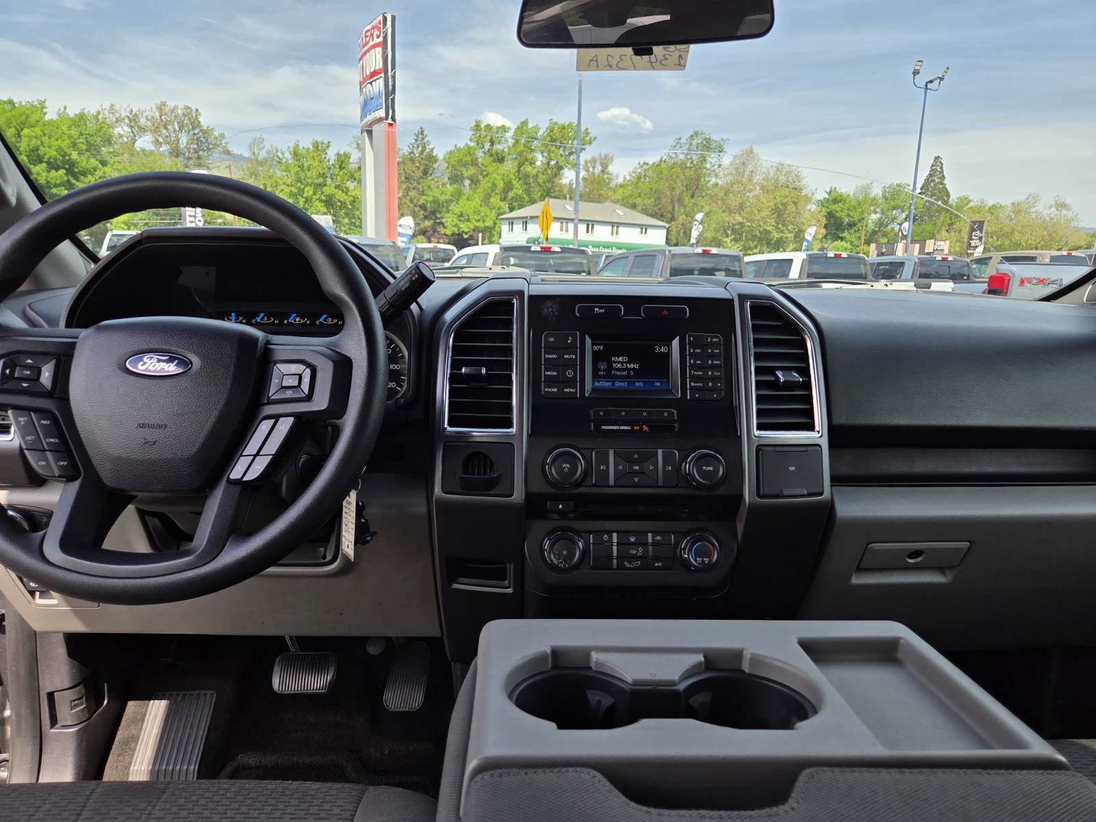 Used 2015  Ford  image 15
